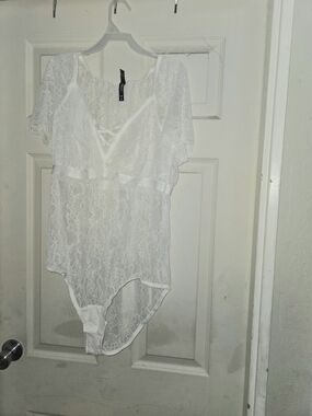 torrid White Lace Bodysuit with Crisscross Front